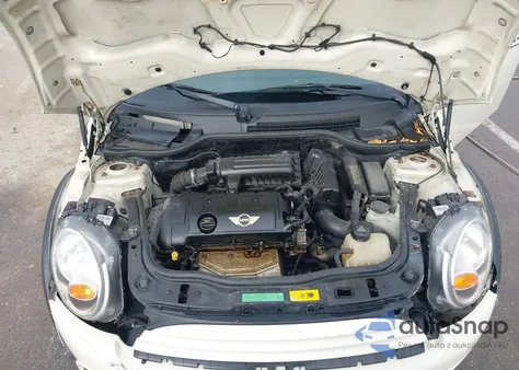 2011 Mini Cooper из США, поврежденный, VIN WMWSU3C52BT092653